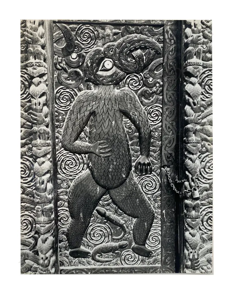 Theo Schoon (1915-1985) - Hatupatu the witch in pursuit, Image 1++